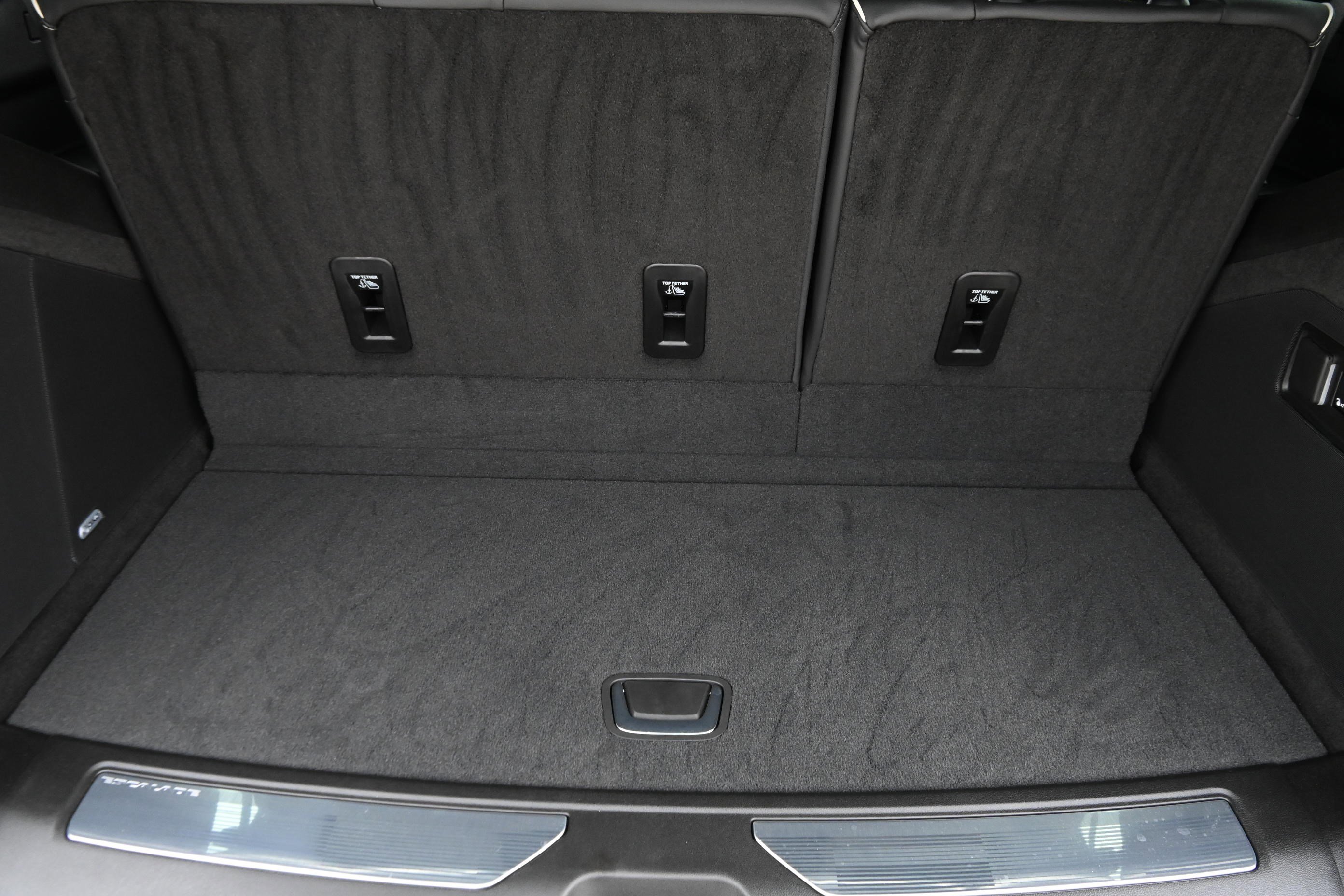 Used 2026 Cadillac Escalade Luxury image 35