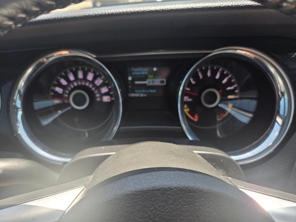 Used 2014 Ford Mustang Premium RWD image 14
