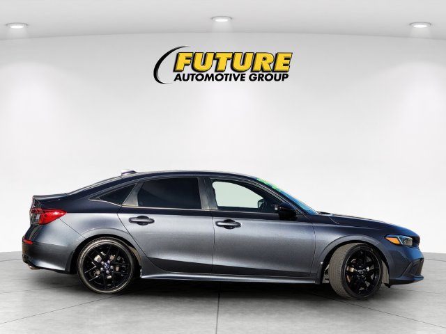 Used 2024 Honda Civic Sport image 3