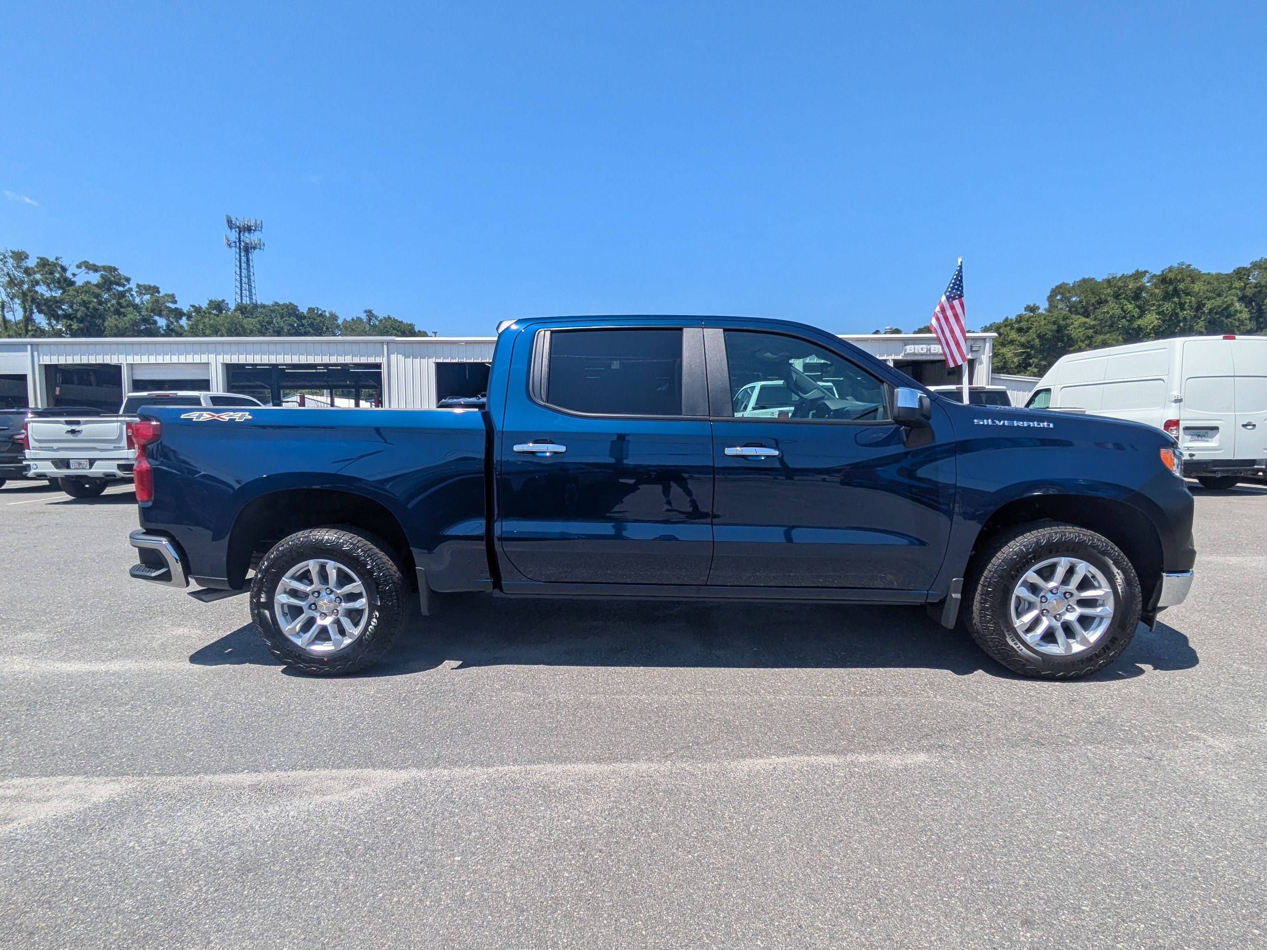 New 2026 Chevrolet Silverado 1500 LT w/ Protection Package AWD/4WD image 3