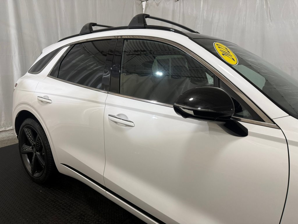 Certified 2022 Genesis GV70 2.5T w/ Sport Prestige Package image 13