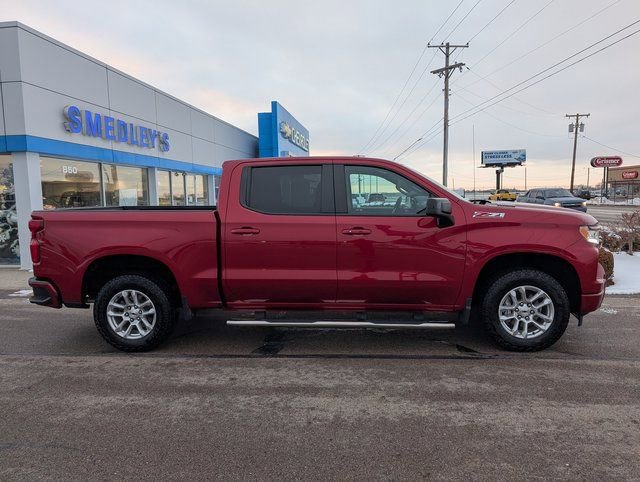 Used 2024 Chevrolet Silverado 1500 RST w/ Convenience Package II image 3