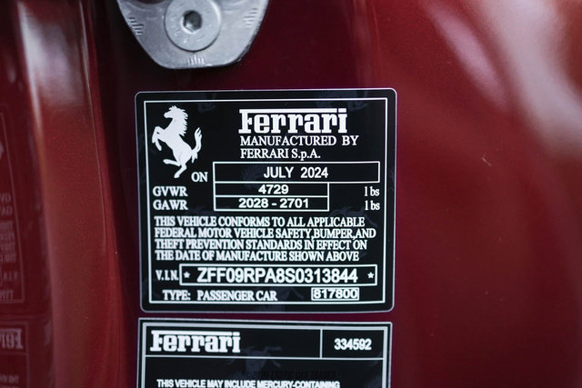 Used 2025 Ferrari Roma Spider RWD image 78