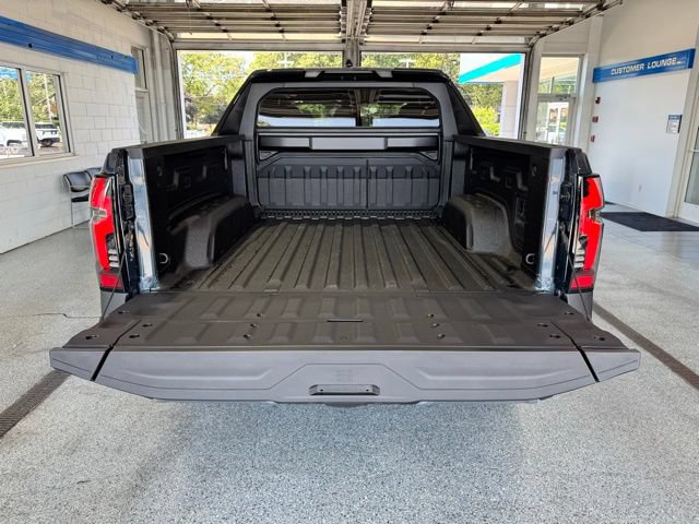 New 2026 Chevrolet Silverado EV LT AWD/4WD image 10