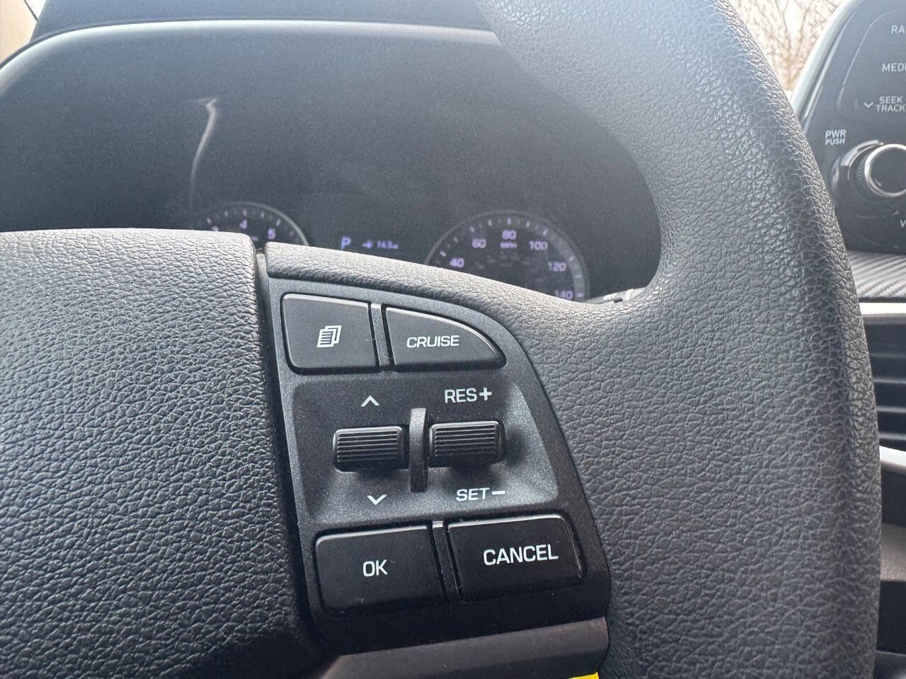 Used 2019 Hyundai Tucson SE image 28