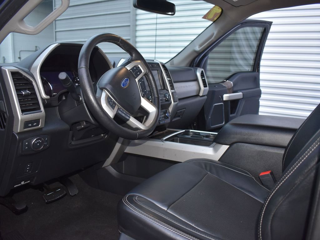 Used 2019 Ford F250 Lariat image 19