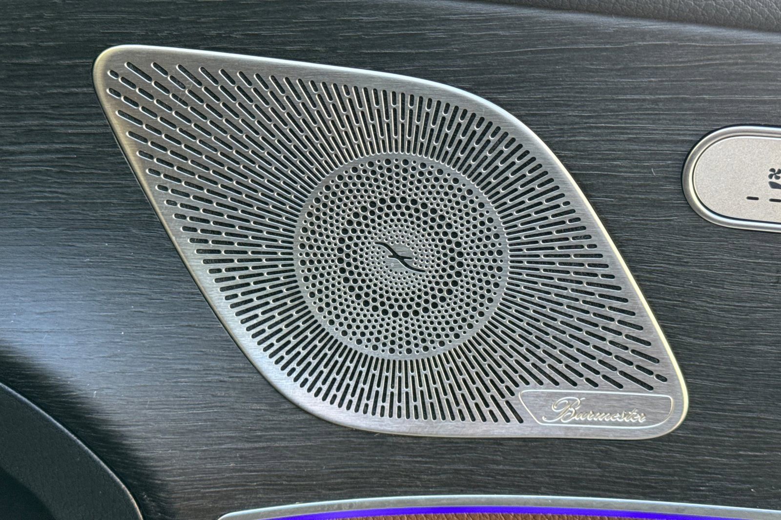 Used 2024 Mercedes-Benz GLE 350 4MATIC image 30