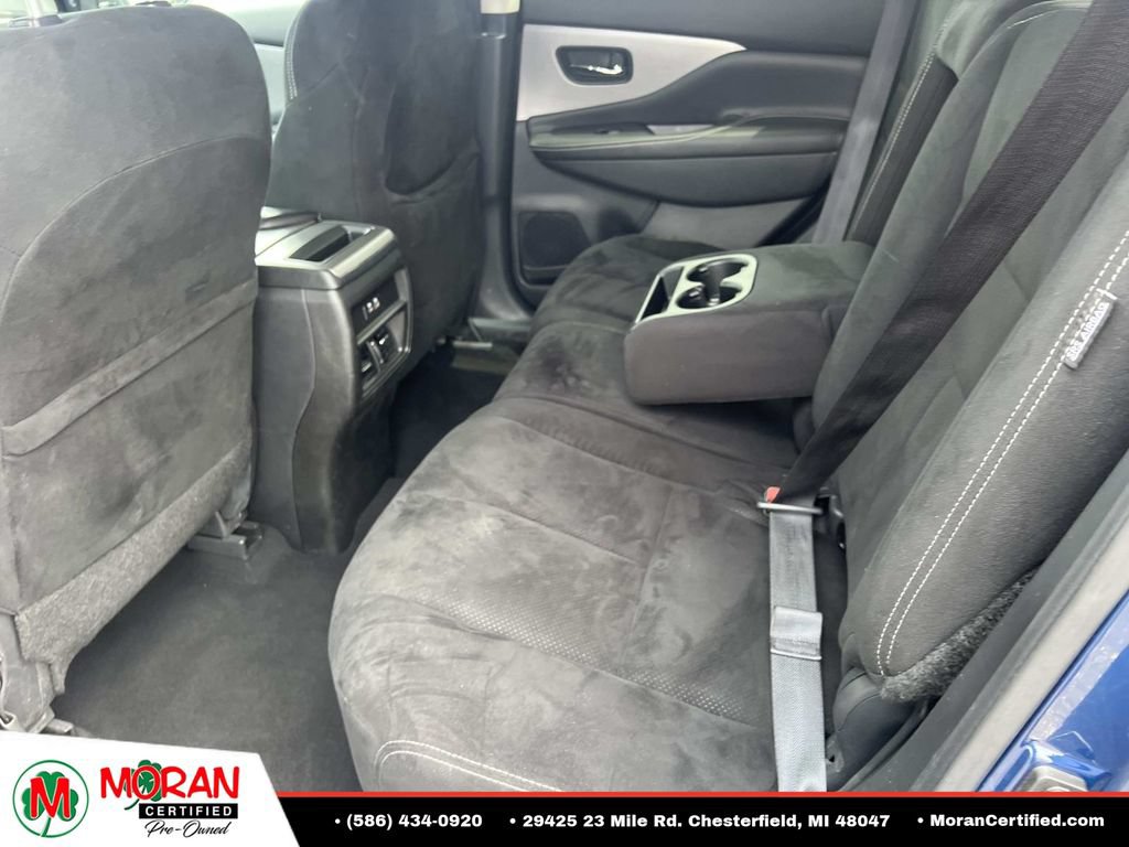 Used 2021 Nissan Murano SV AWD/4WD image 13