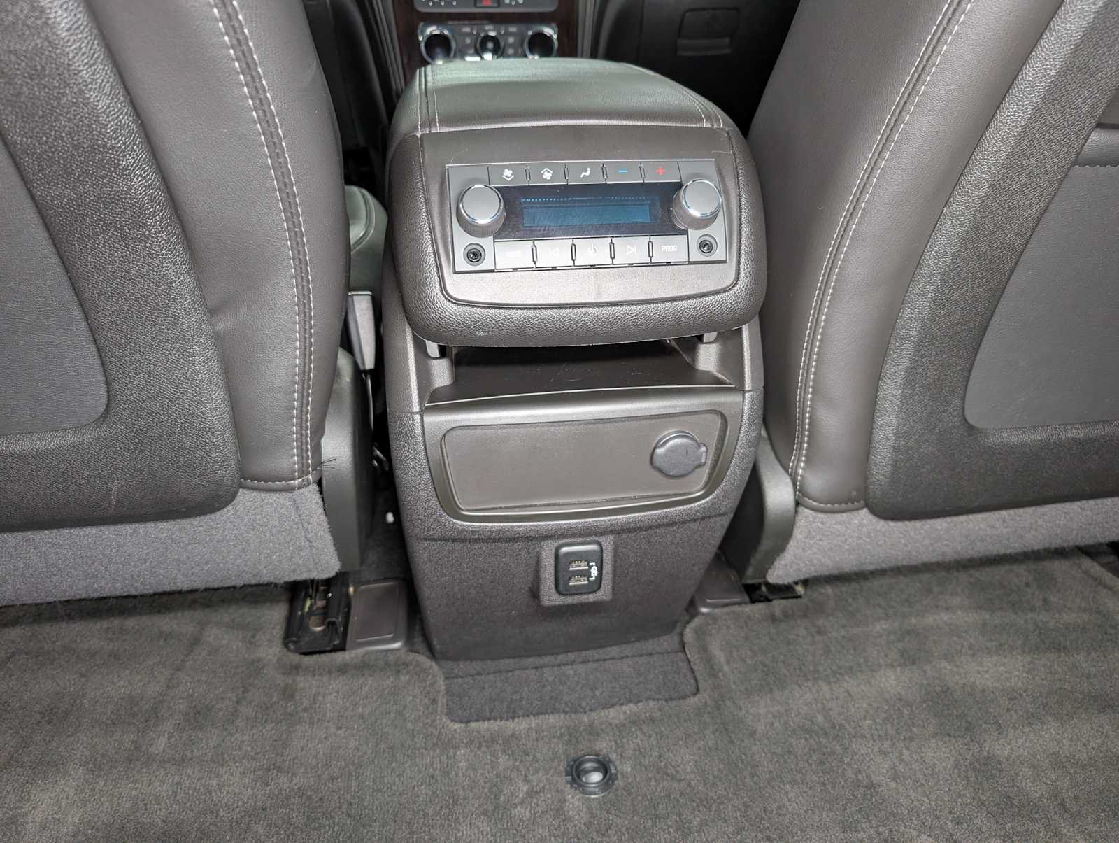 Used 2017 Chevrolet Traverse Premier AWD/4WD image 24