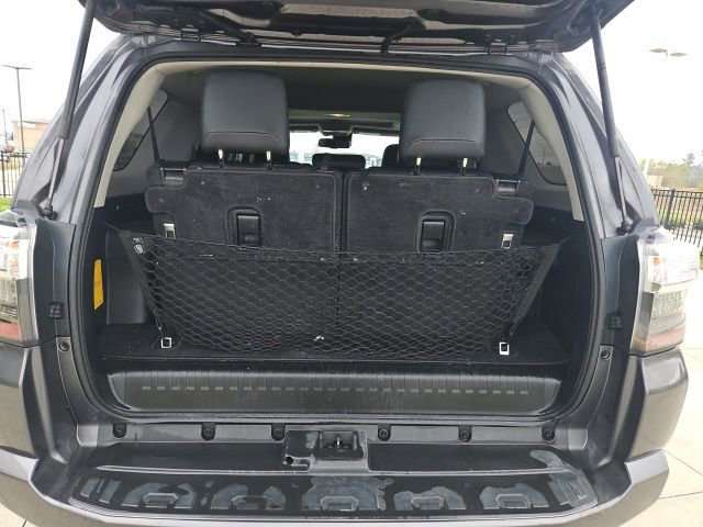 Used 2021 Toyota 4Runner SR5 Premium w/ Moonroof Package image 29