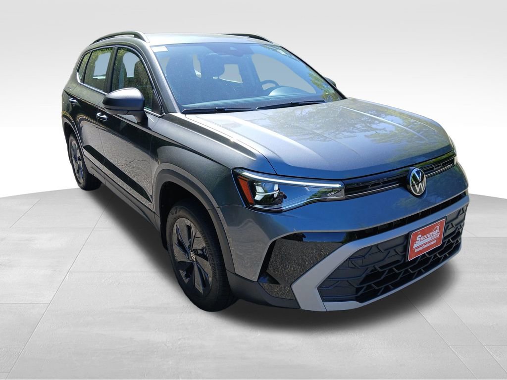 New 2026 Volkswagen Taos S image 7