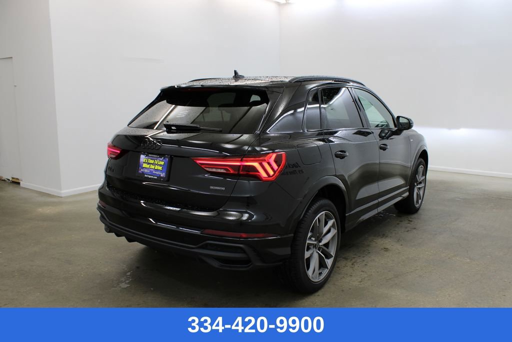 New 2025 Audi Q3 2.0T Premium image 5
