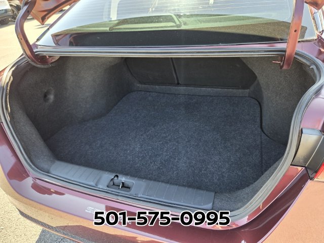 Used 2025 Nissan Sentra SV FWD image 14