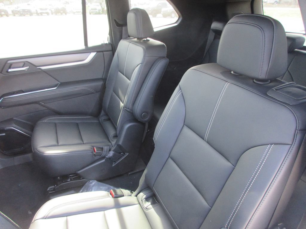 New 2026 GMC Acadia Elevation w/ Super Cruise Package AWD/4WD image 13