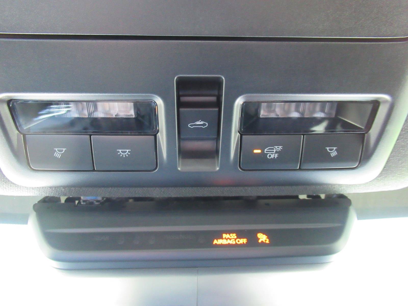 Used 2021 MAZDA MAZDA3 s FWD image 32