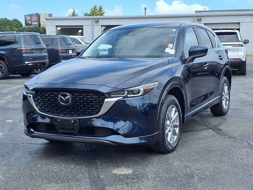 Used 2025 MAZDA CX-5 AWD 2.5 S w/ Preferred Package image 2