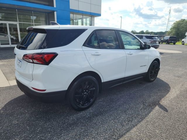 Used 2023 Chevrolet Equinox LS w/ LS Convenience Package image 7