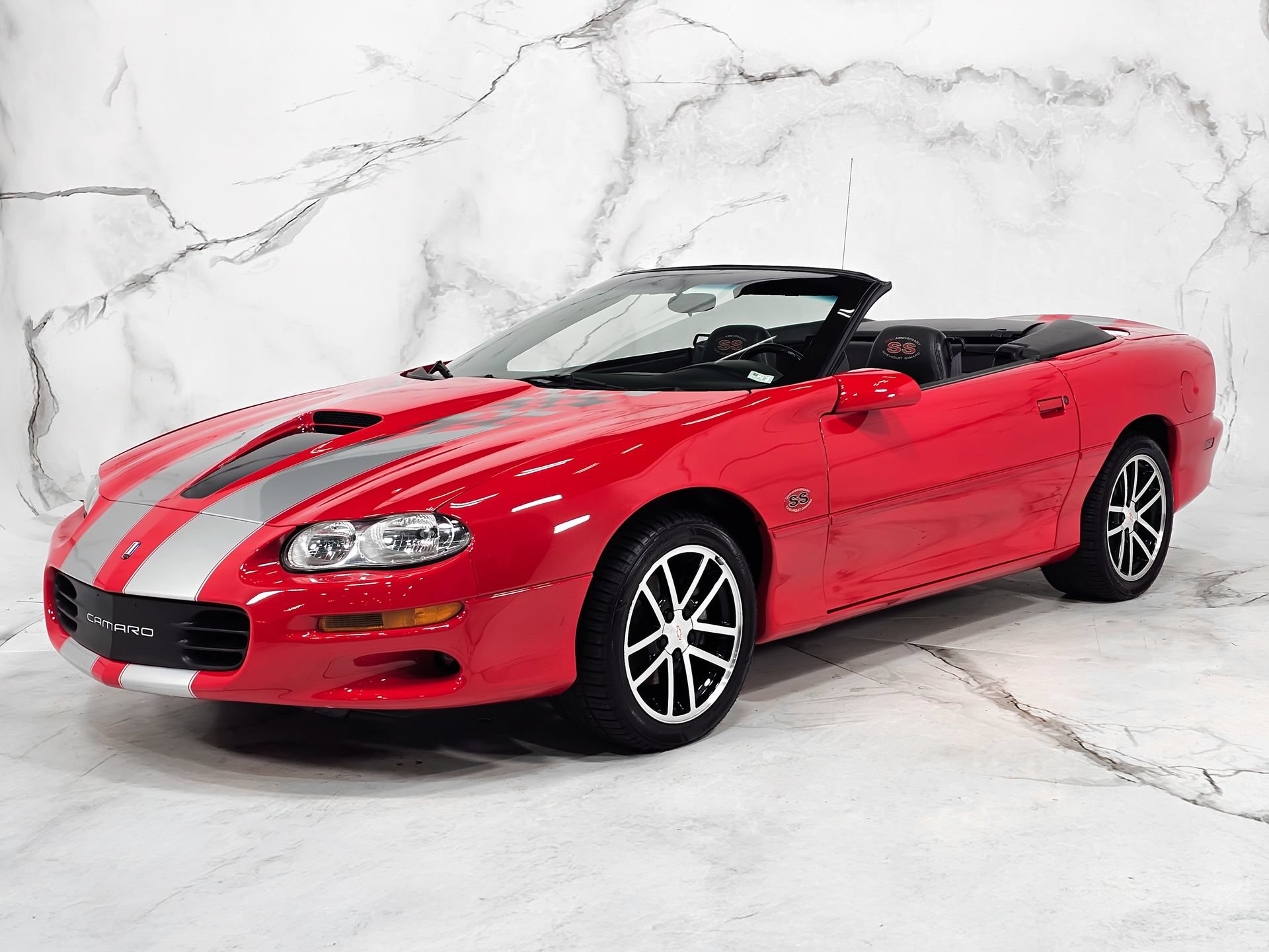 Used 2002 Chevrolet Camaro Z28 w/ SS Performance/Appearance Pkg RWD image 11