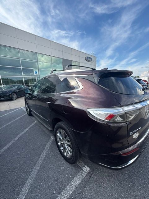 Used 2022 Buick Enclave Avenir w/ Avenir Technology Package AWD/4WD image 20