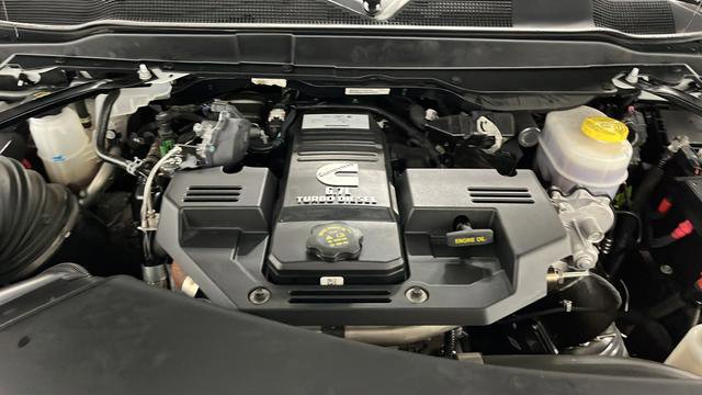 Used 2024 RAM 2500 Laramie w/ Night Edition image 28