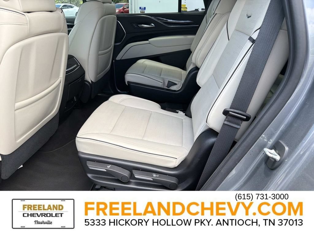Used 2021 Cadillac Escalade Sport AWD/4WD image 16