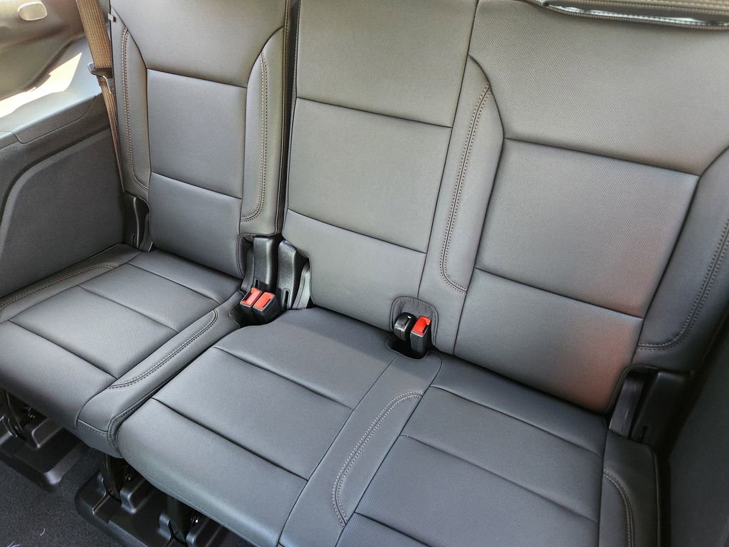 New 2026 Chevrolet Tahoe High Country AWD/4WD image 10