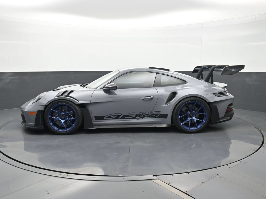 Certified 2025 Porsche 911 GT3 RS RWD image 2