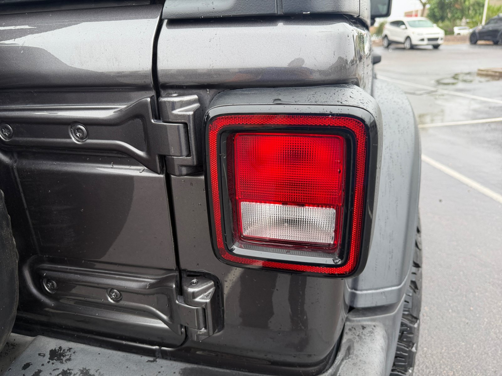 Used 2019 Jeep Wrangler Unlimited Sport S AWD/4WD image 28
