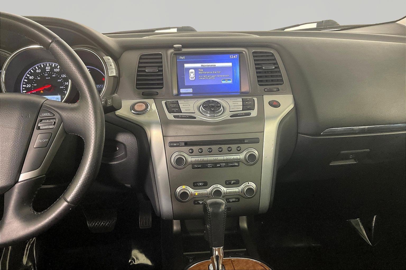 Used 2014 Nissan Murano LE w/ Platinum Edition Package image 10