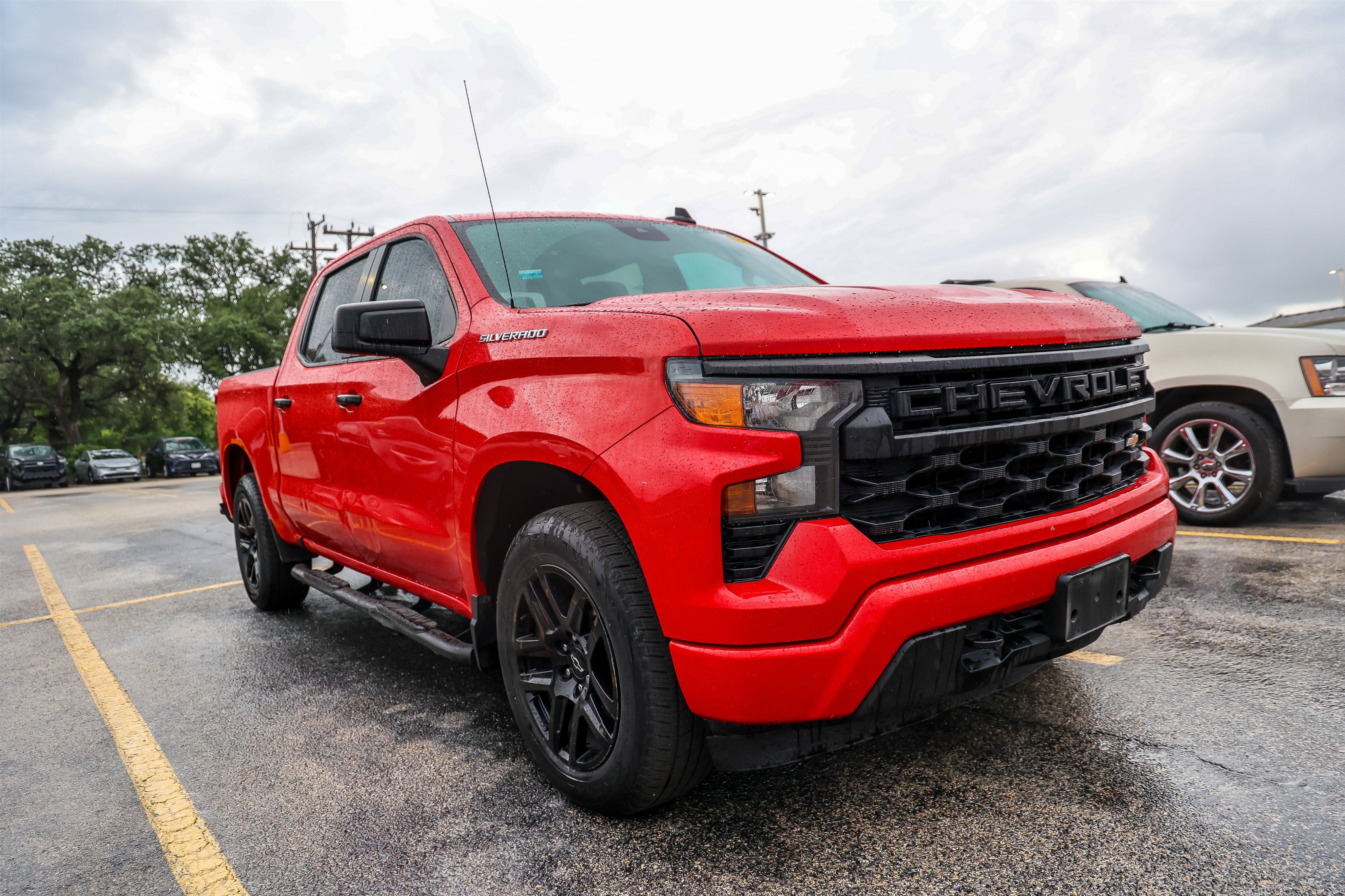 Used 2022 Chevrolet Silverado 1500 Custom RWD image 6