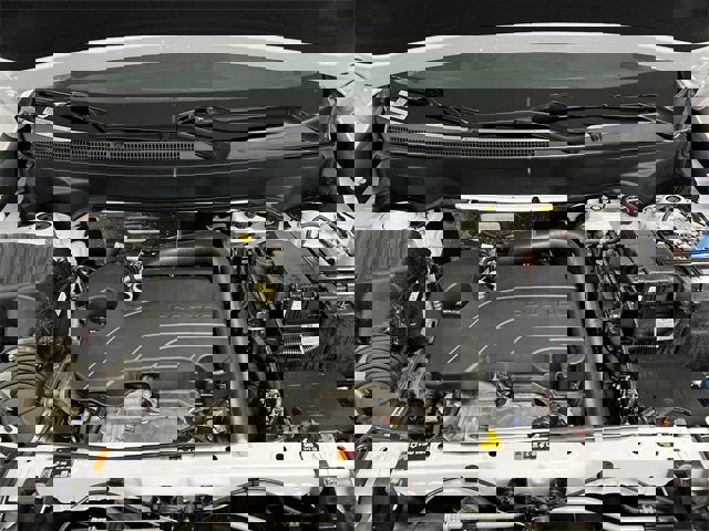 Certified 2024 GMC Terrain SLT image 29