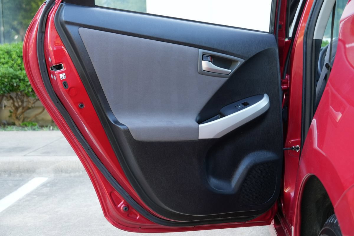 Used 2013 Toyota Prius Three FWD image 37
