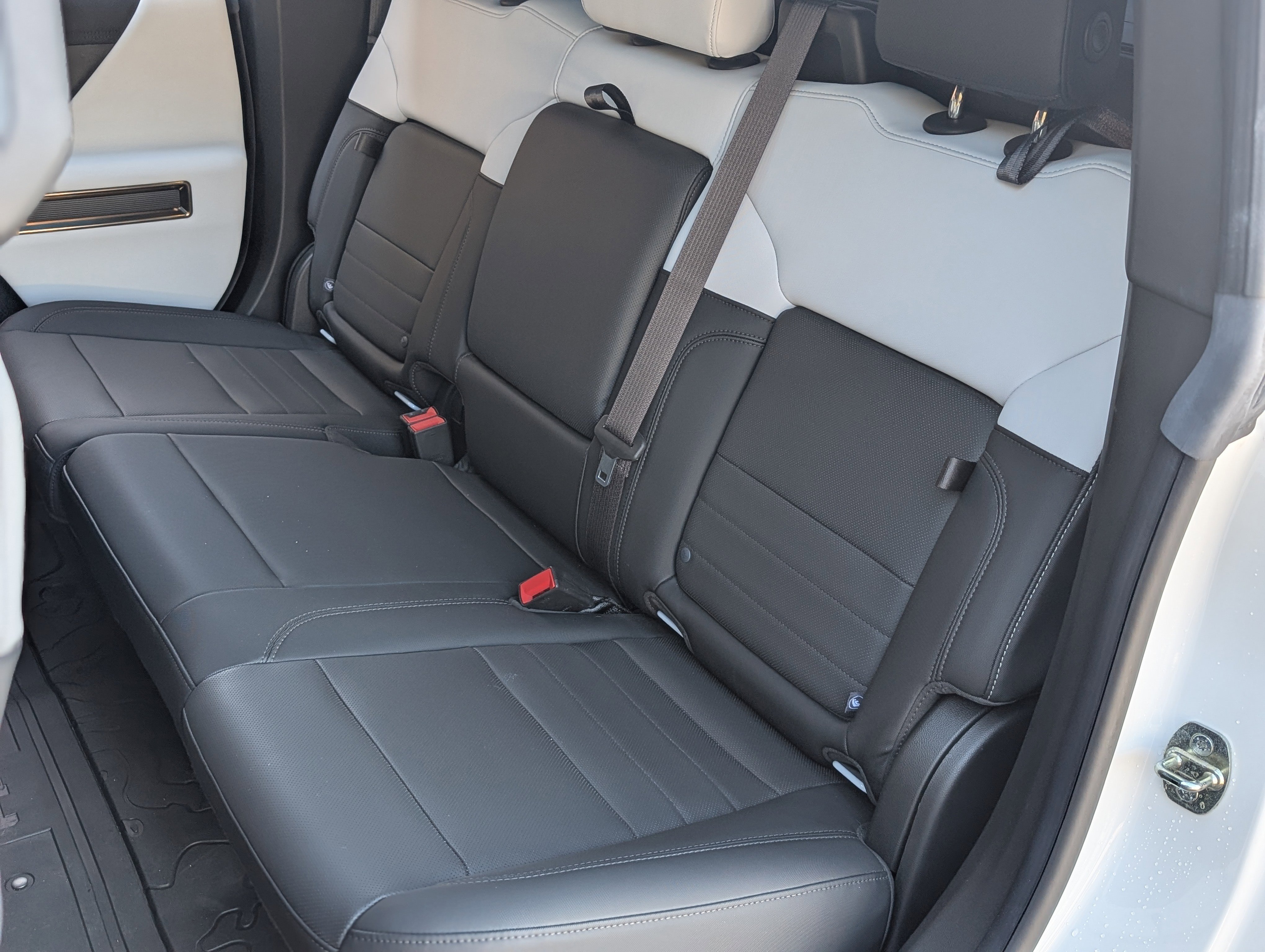 Used 2022 GMC Hummer EV Edition 1 w/ LPO, Illumination Package image 18