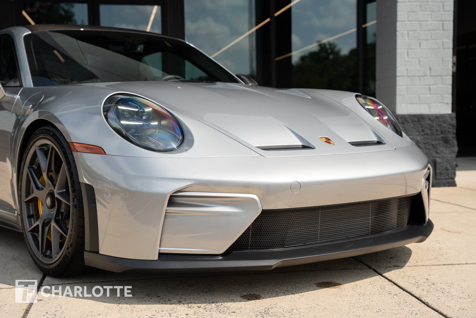 Used 2026 Porsche 911 GT3 RWD image 2