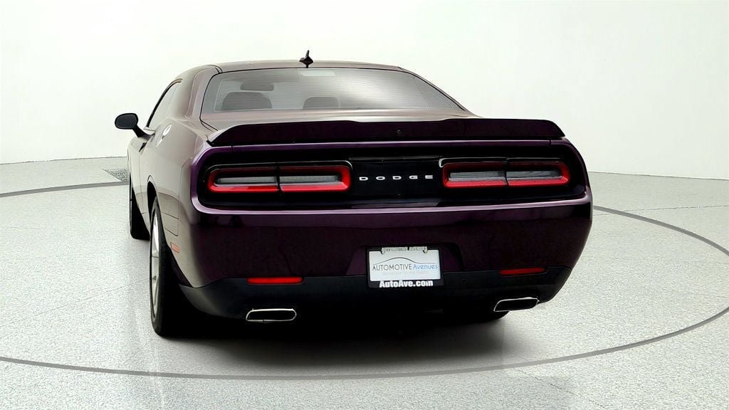 Used 2020 Dodge Challenger SXT w/ Plus Package RWD image 6