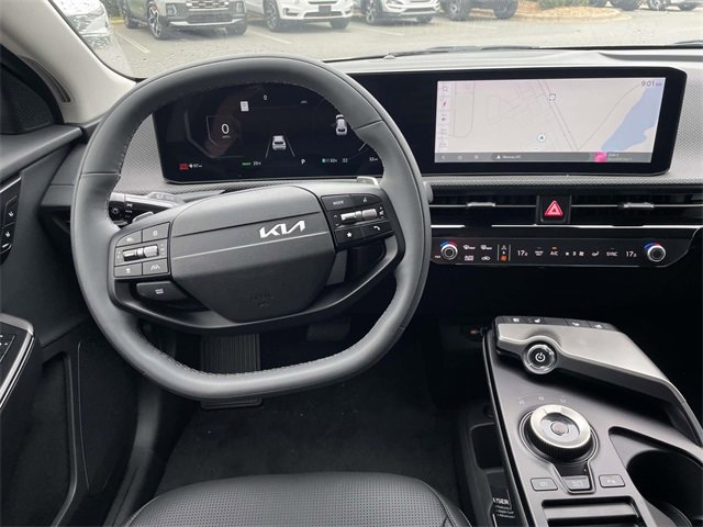 New 2025 Kia EV6 Wind image 22