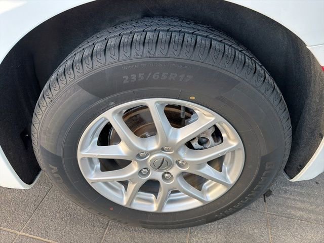 Used 2024 Chrysler Pacifica Touring-L FWD image 6