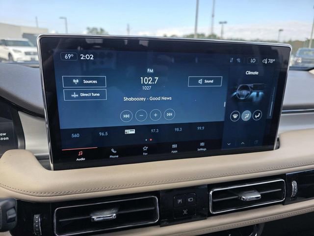 Used 2021 Lincoln Nautilus FWD image 10