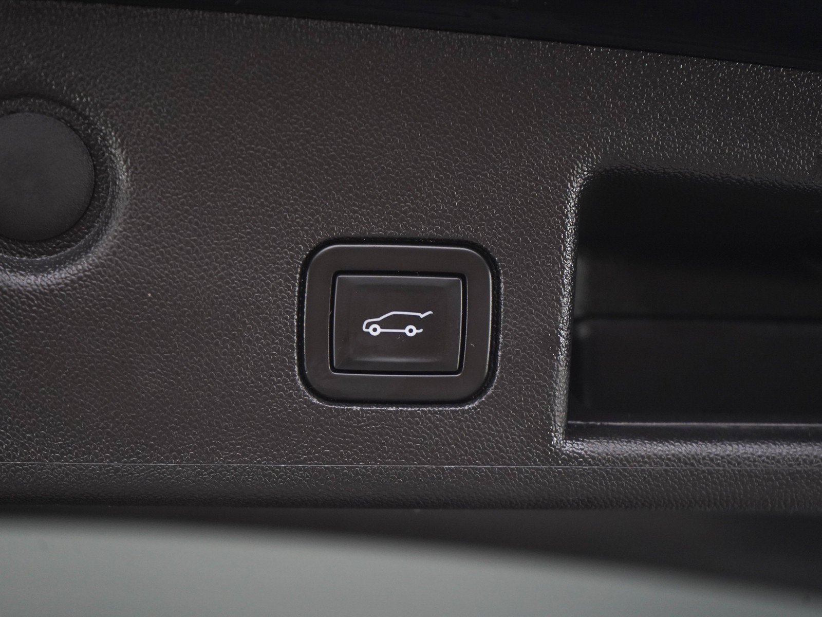 Used 2021 Chevrolet Equinox LT AWD/4WD image 17