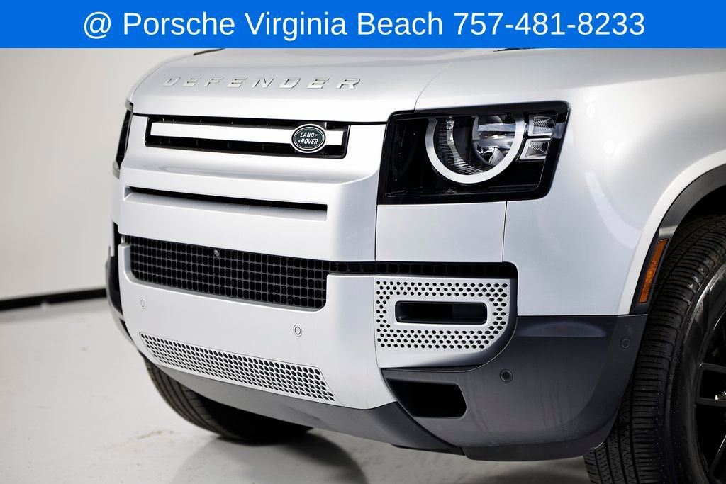 Used 2023 Land Rover Defender 90 S image 2