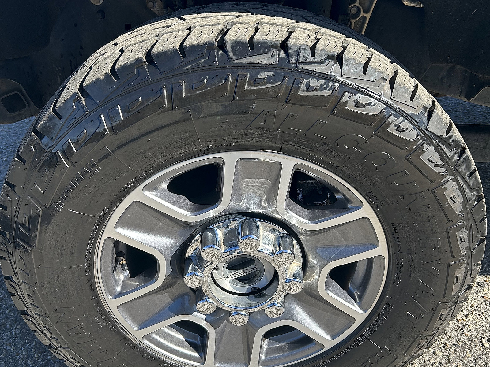 Used 2023 Ford F350 Lariat w/ Tow Technology Package image 5