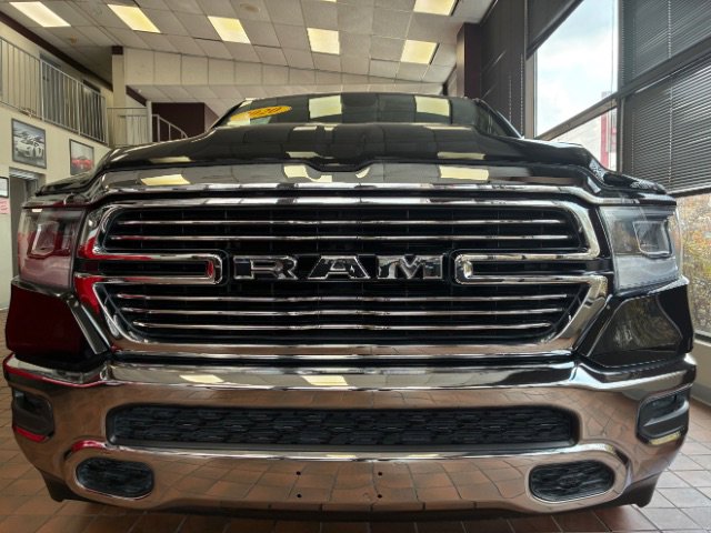 Used 2020 RAM 1500 Laramie AWD/4WD image 4