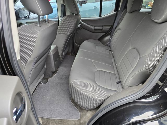 Used 2015 Nissan Xterra PRO-4X w/ Nevada Tow Package image 15