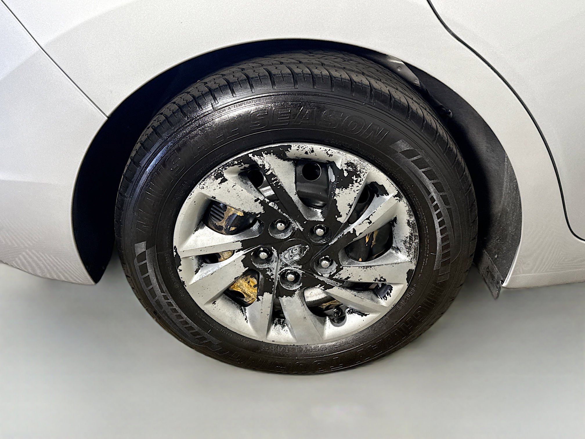 Used 2020 Hyundai Elantra SE image 32