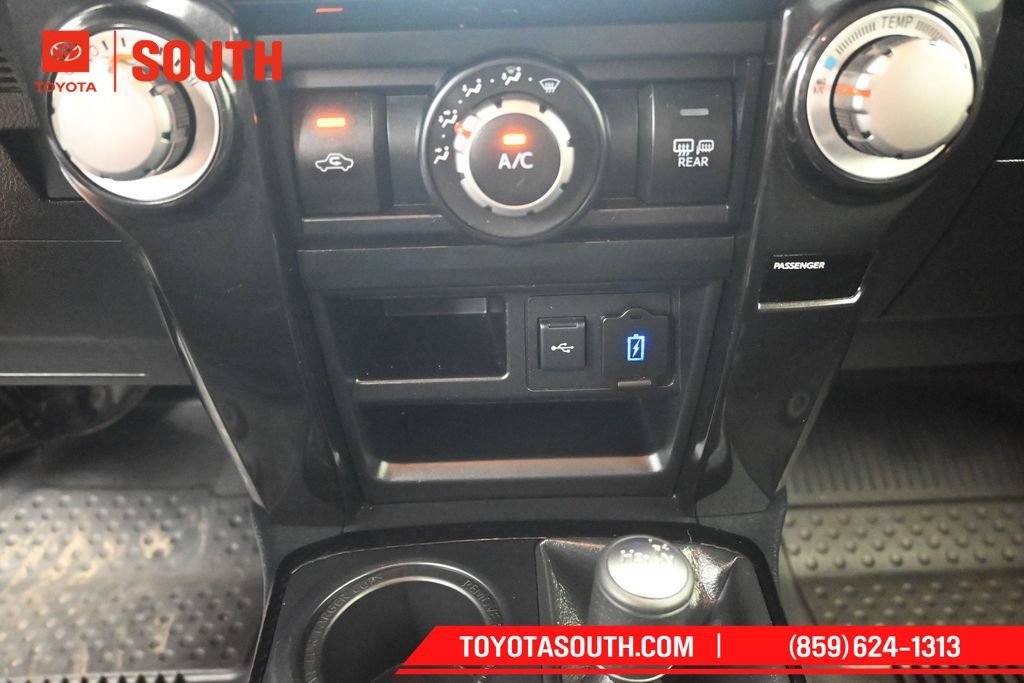 Used 2023 Toyota 4Runner TRD Off-Road AWD/4WD image 19