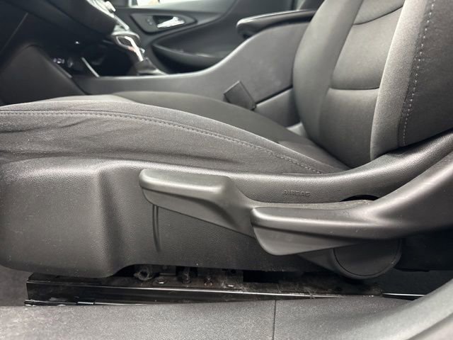 Used 2021 Chevrolet Malibu LS w/ LPO, Convenience Package 1 FWD image 10