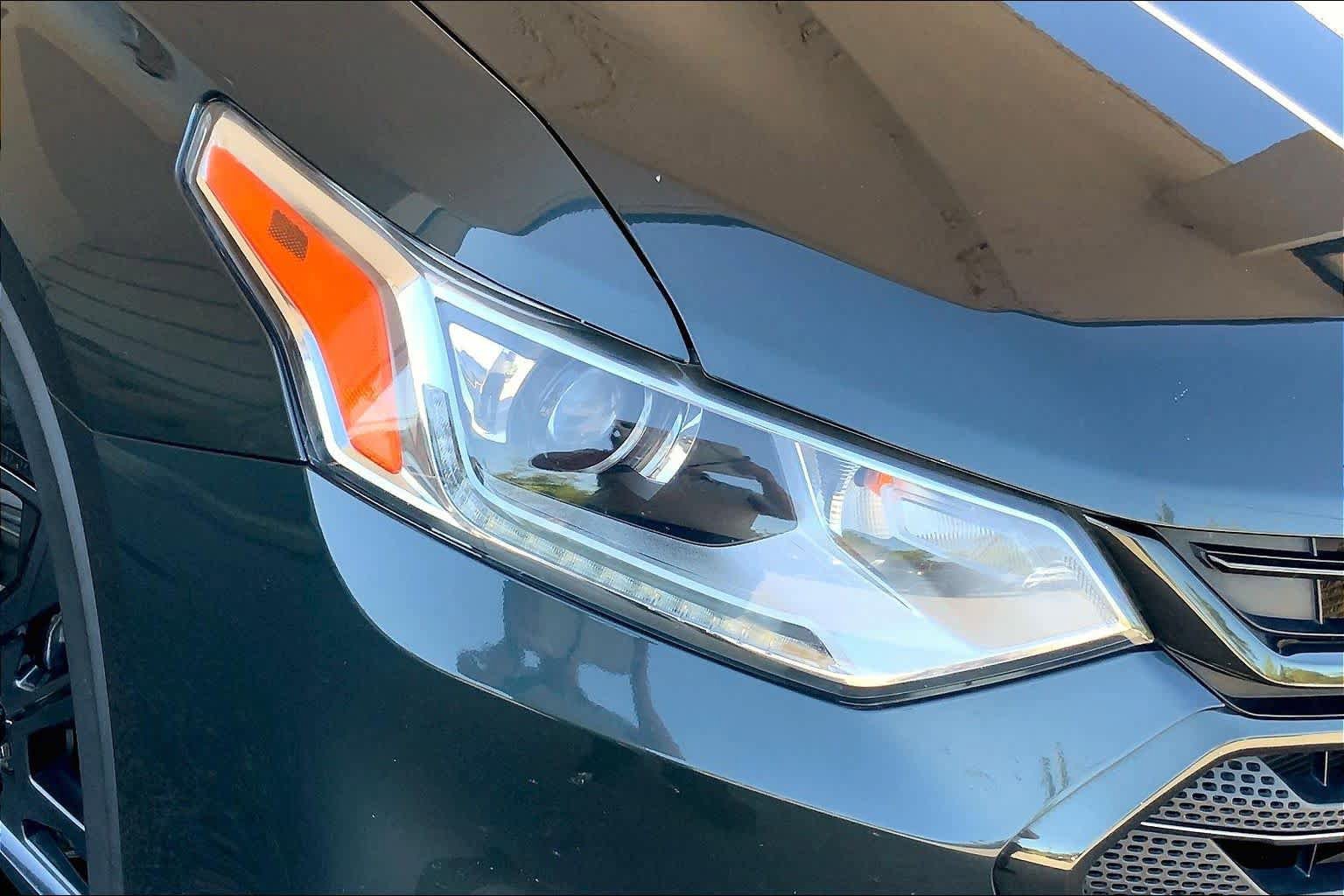 Used 2021 Chevrolet Traverse RS image 27