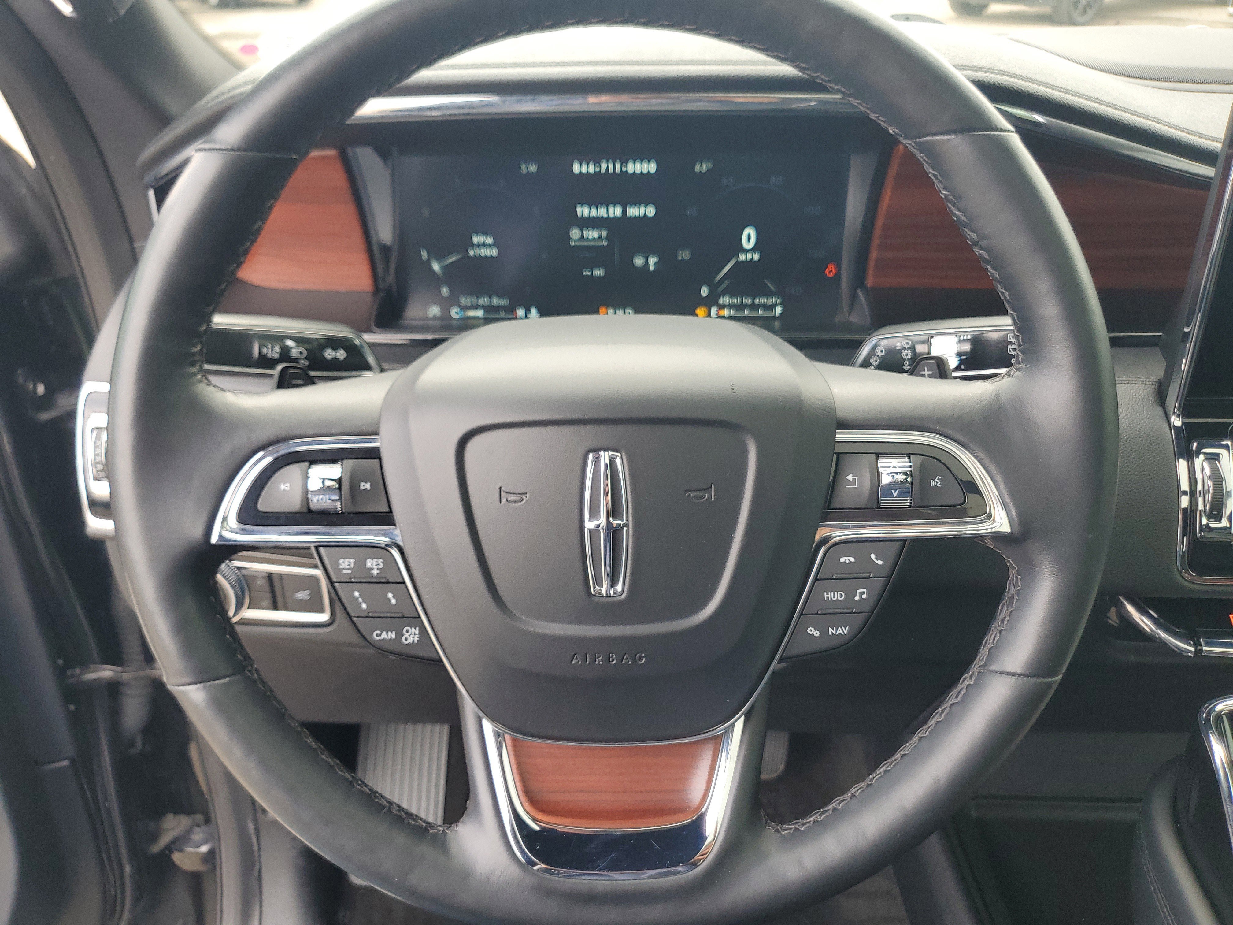 Certified 2021 Lincoln Navigator Reserve w/ Luxury Package AWD/4WD image 14
