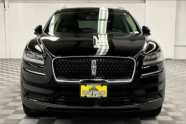 Used 2023 Lincoln Nautilus Reserve w/ Equipment Group 201A image 4