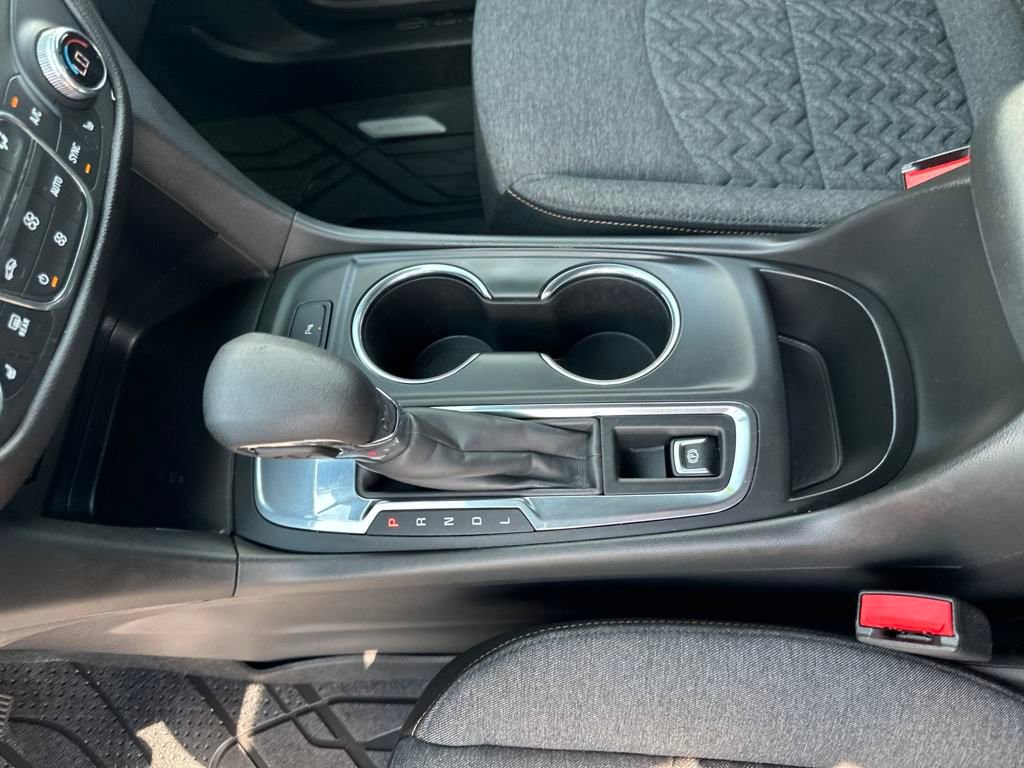 Used 2022 Chevrolet Equinox LT image 30